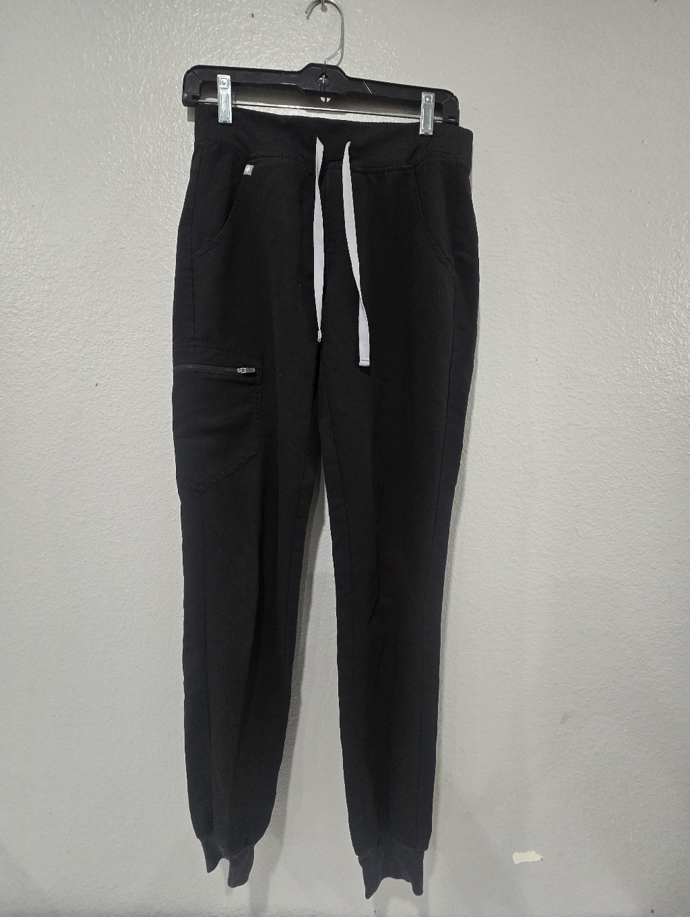 FIGS Women's ZAMORA W18SW2005T Black JOGGER SCRUB PANTS - Size XS